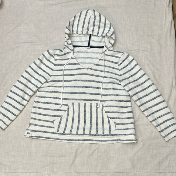 Old Navy Women’s Striped Pullover Hoodie Size Large - Picture 3 of 6